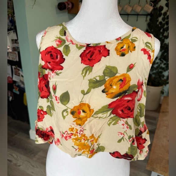 Altar’d State Floral Rose Sleeveless Top - Red, Yellow, Green Button Back Slit - Picture 1 of 5